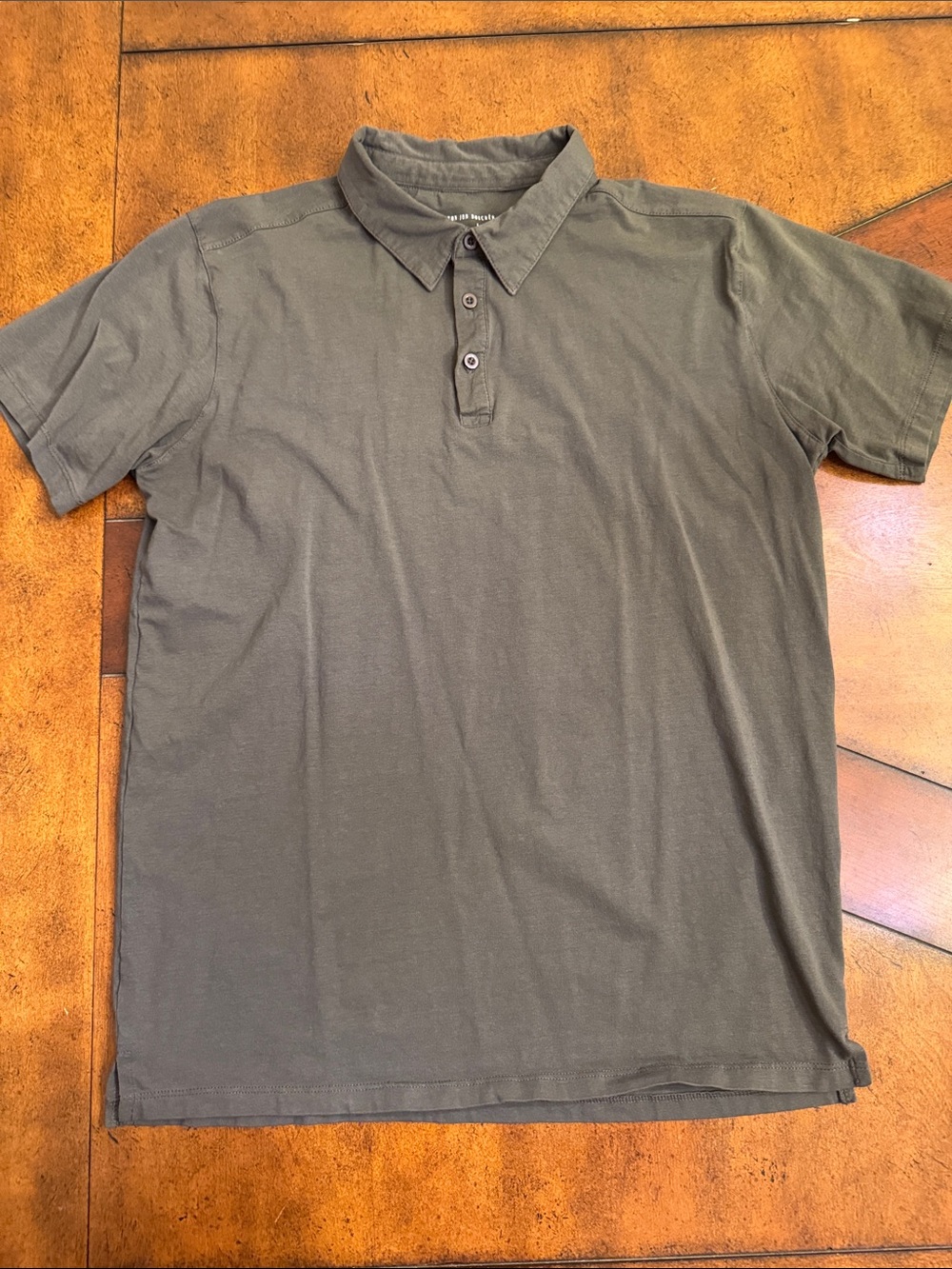 Classic Men's Gray Polo Shirt with Button Collar